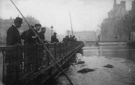 Paris : la crue de 1910 rencontre celle de juin 2016