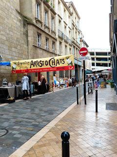 expo dans la rue avec les Arti.st'Ochats Bordeaux dans la vieille ville 5/06/2016