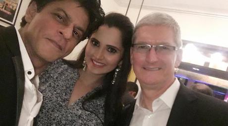 Une star de Bollywood pour représenter Apple en Inde ? Shahrukh-Khan-tim-cook
