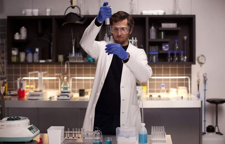 Le Secret des banquises avec Guillaume Canet, Charlotte Le Bon, Anne Le Ny - le 22 Juin au Cinéma Le Secret des banquises avec Guillaume Canet, Charlotte Le Bon, Anne Le Ny - le 22 Juin au Cinéma