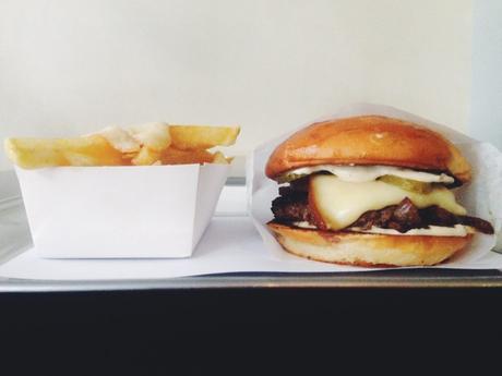 Food – B&M le premier spot à burgers de Montmartre