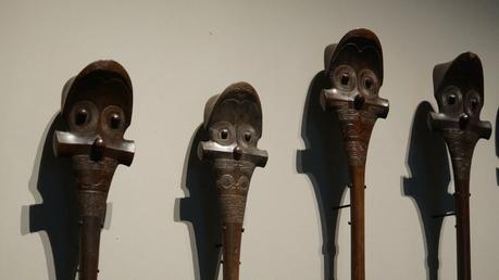 Matahoata, arts et société aux îles Marquises, expo au musée du Quai Branly sceptres et gourdins