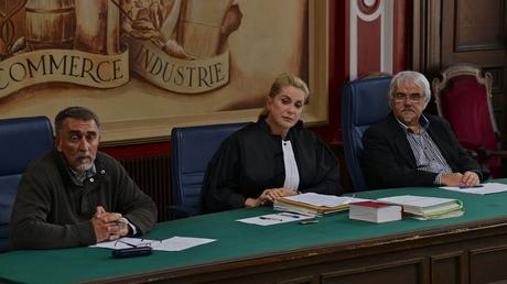 La tête haute (2016) : un des rares hommages aux institutions La tête haute (2016) : un des rares hommages aux institutions