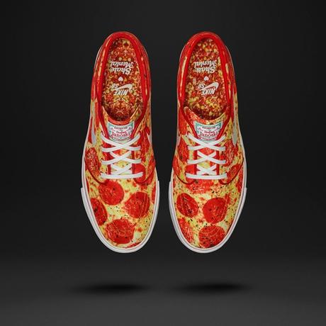 Skate Mental x Nike SB Zoom Janoski Pepperoni Pizza Skate Mental x Nike SB Zoom Janoski Pepperoni Pizza