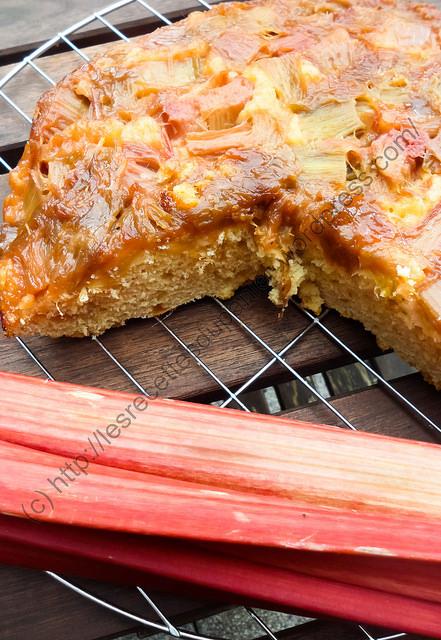 Tatin de Rhubarbe / Rhubarb Upside Down Cake