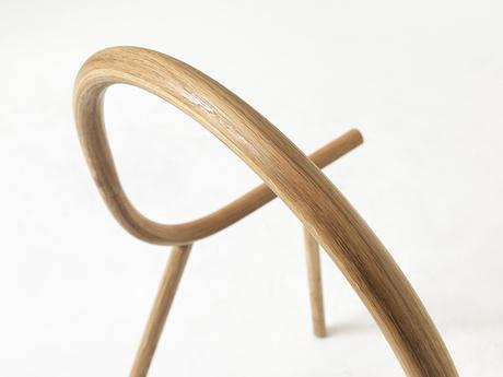 DESIGN : The ‘no chair’ by Clark Bardsley img_3_1466116850_e355ea95b847ff6a33be972d84fd6af4