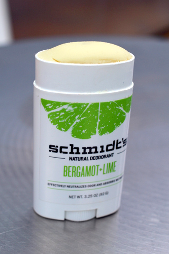 Match des déodorants bio – Schmidt’s contre Lamazuna deodorant schmidts bergamote lime