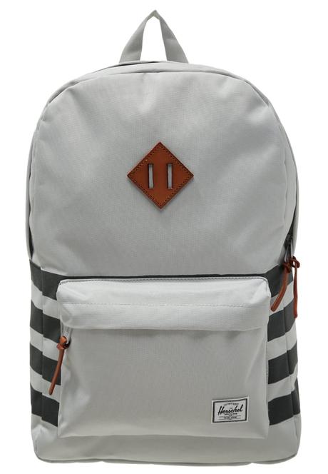 Notre top 15 des sacs à dos soldés sac a dos homme solde herschel heritage gris