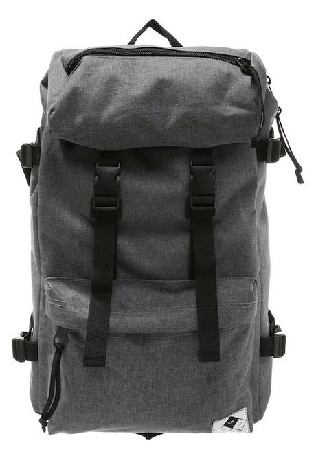 Notre top 15 des sacs à dos soldés sac a dos homme solde globe charcoal