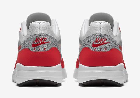 843384-101-nike-air-max-1-ultra-flyknit-red-04