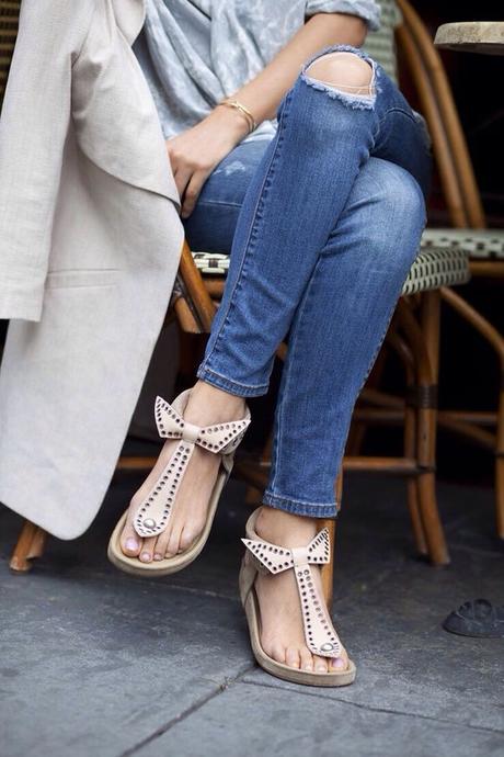 (S)Andals. (S)Andals.