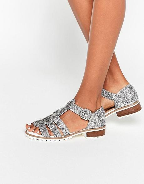 (S)Andals. (S)Andals.