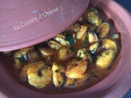 TAJINE DE CREVETTES & MOULES PIMENTEES