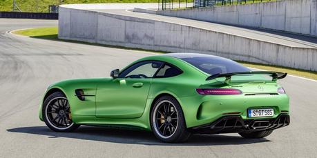 Mercedes-AMG GT R: verte comme l’enfer