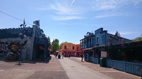 A l'assaut de l'Explorer Adventure à Walibi ! A l'assaut de l'Explorer Adventure à Walibi !