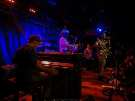 Souljazz Orchestra au New Morning (Paris 10) Souljazz-Orchestra-New-Morning_gagaone-8