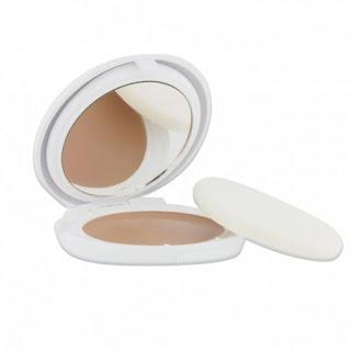 COMMENT PROTEGER SA PEAU DU SOLEIL QUAND ON A DE L'ACNE ? COMMENT PROTEGER SA PEAU DU SOLEIL QUAND ON A DE L'ACNE ?