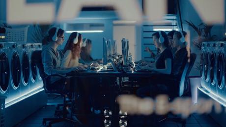 Cybercafé : lavez votre linge et jouez en même temps aux jeux vidéos ! Cybercafé : lavez votre linge et jouez en même temps aux jeux vidéos !