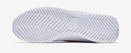 Nike Cortez Ultra Moire, un classique modernisé NIKE-CORTEZ-ULTRA-MOIRE-semelle