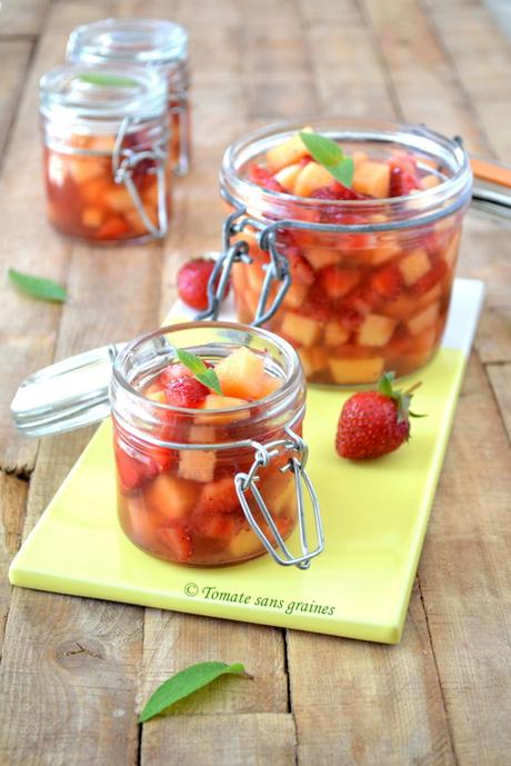 Soupe de melon et fraises {sirop à la vanille & sauge ananas} Soupe de melon et fraises
