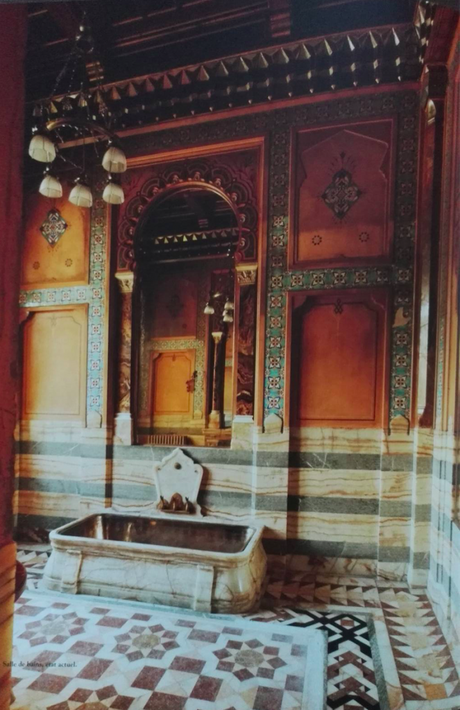 L'exotique salle de bains de l'Hôtel Païva