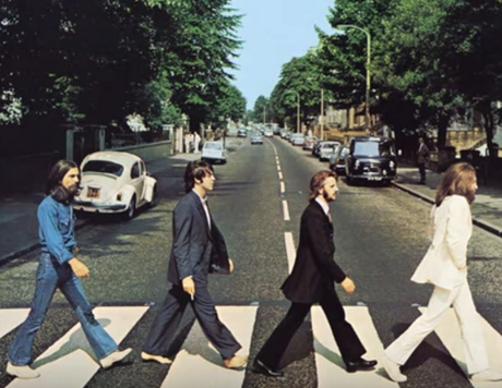 The Beatles : la batterie de « Love Me Do » vendue aux enchères