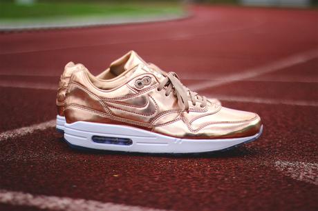 NIKEiD Unlimited Glory Air Max 1 Collection Nike-Air-Max-1-ID-Gold-Medal-Olympic-06
