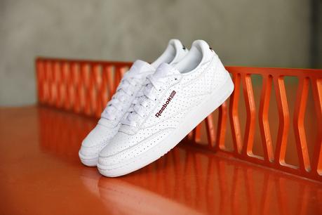 Reebok x Naked : collaboration exclusive reebok-naked-90s-collaboration-folkr-06