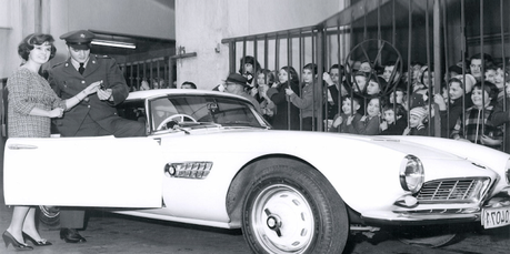 MOTEUR : La BMW 507 d’Elvis Presley restaurée MOTEUR : La BMW 507 d’Elvis Presley restaurée