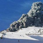 Eruption du volcan chilien Nevados de Chillán (3212m) eruption4