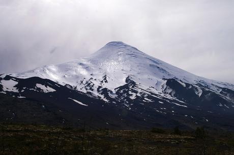 Eruption du volcan chilien Nevados de Chillán (3212m) Chili