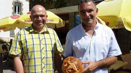 Yann Saintilan et Eric Le Joubioux gardent secrète la recette du gochtial de Saint-Armel