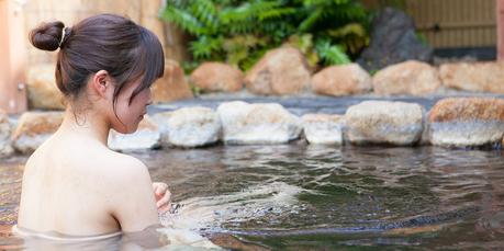 Au Japon, comment bien prendre son bain dans un Onsen ? Quelques bonnes manières à connaître ! Photo