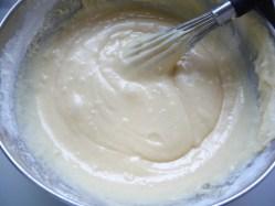 GATEAU YAOURT AUX NECTARINES & MYRTILLES P1270953