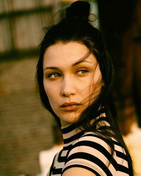 Bella Hadid par Tyler Ford bella-hadid-by-tyler-ford-for-visionaire-may-2016-folkr-11