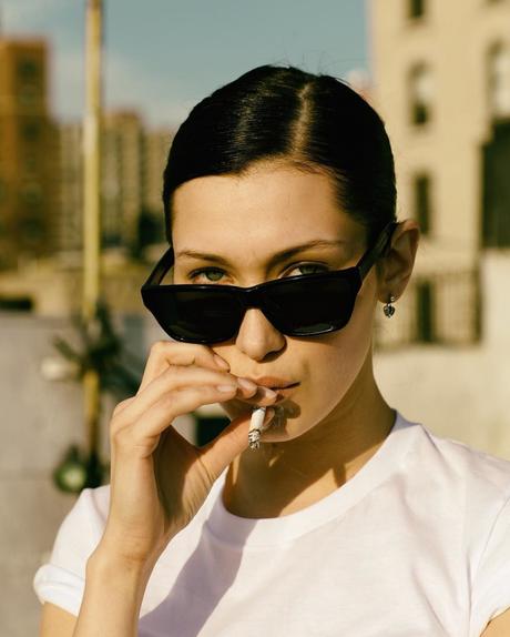 Bella Hadid par Tyler Ford bella-hadid-by-tyler-ford-for-visionaire-may-2016-folkr-07