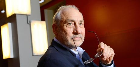 Joseph Stiglitz propose de mettre fin “en douceur” à l'Euro Joseph Stiglitz propose de mettre fin “en douceur” à l'Euro