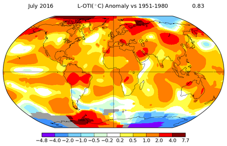 Carte des anomalies de température pour juillet 2016 relativement à la période de référence 1951-1980. En rouge foncé, l’écart est d’environ +7 °C — Crédit : NASA