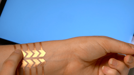 Ces tatouages vont transformer votre peau en TRACKPAD ! Ces tatouages vont transformer votre peau en TRACKPAD !