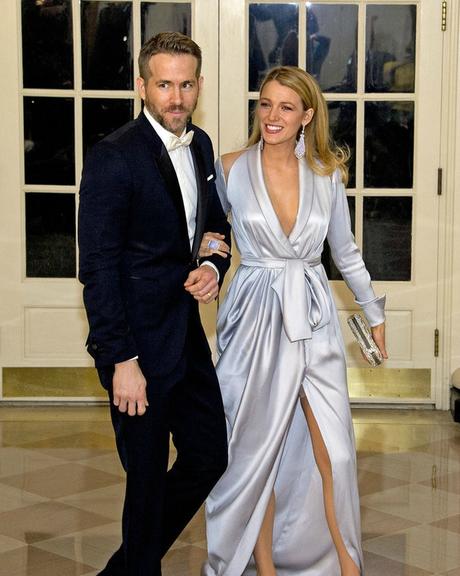 BLAKE LIVELY - PORTRAIT BEAUTE z09