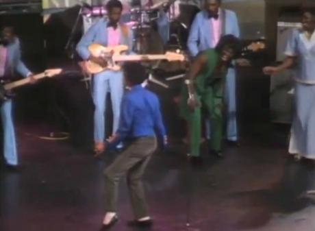 Remember: Michael Jackson, James Brown et Prince sur la même scène, le 20 août 1983 screen-shot-2012-10-25-at-2-42-37-pm-e1351190584191