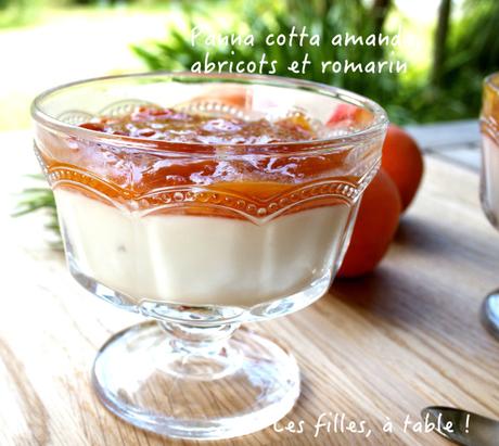 Panna cotta amande, compotée d’abricots au romarin Panna cotta amande, compotée d’abricots au romarin