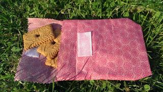DIY : le tissu imprégné de cire d'abeille, une alternative au papier alu