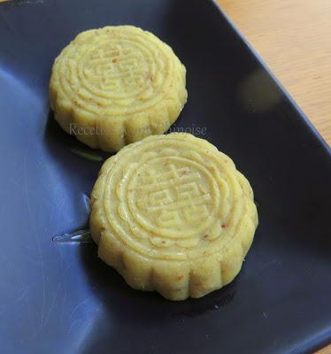 Petits gâteaux aux fleurs d'osmanthe 桂花糕