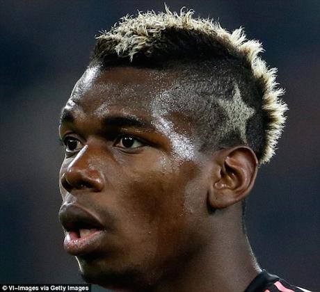 Top 10 des coupes de cheveux de Paul Pogba Top 10 des coupes de cheveux de Paul Pogba