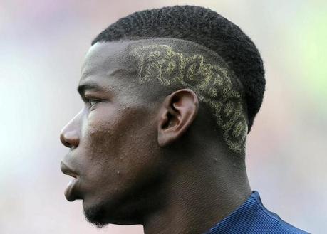 Top 10 des coupes de cheveux de Paul Pogba Top 10 des coupes de cheveux de Paul Pogba