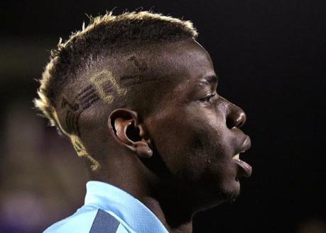 Top 10 des coupes de cheveux de Paul Pogba Top 10 des coupes de cheveux de Paul Pogba