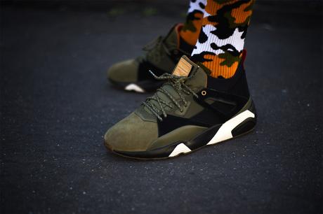 Sneakerness x PUMA Blaze of Glory Sock “Paris Patriot Pack” sneakerness-x-puma-blaze-of-glory-sock-paris-patriot-pack-army-green-02