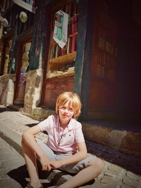 Vacances en Poitou Charentes à Six – 2° partie Vacances 2016 - Limoges - rue de la boucherie
