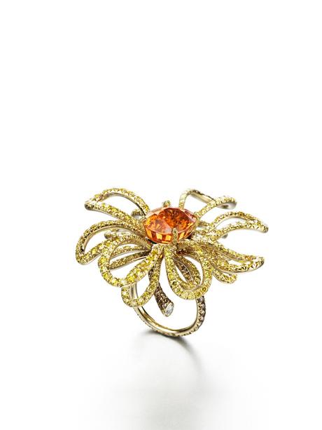 Suzanne Syz, Haute Joaillerie collection Automne Hiver 2016 Suzanne Syz - La Preziosa - Ring
